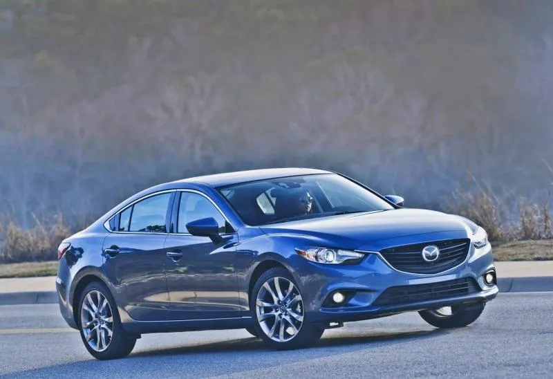 Каков он, облик нового седана Mazda-6